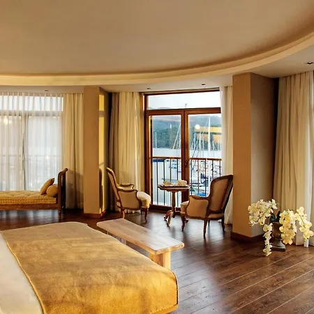 ホテル Marti Hemithea Orhaniye