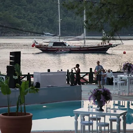 Marti Hemithea ホテル *