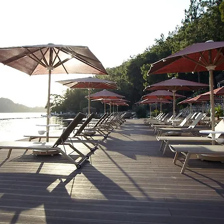 Marti Hemithea ホテル