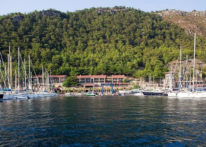 Marti Hemithea Hotel