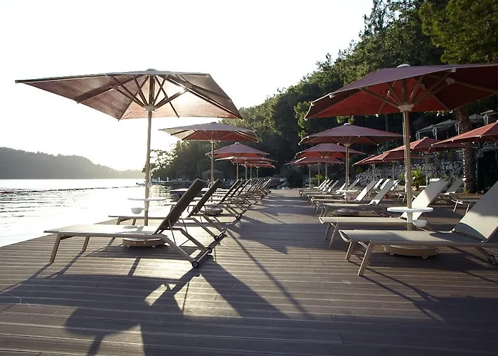 Marti Hemithea Hotel